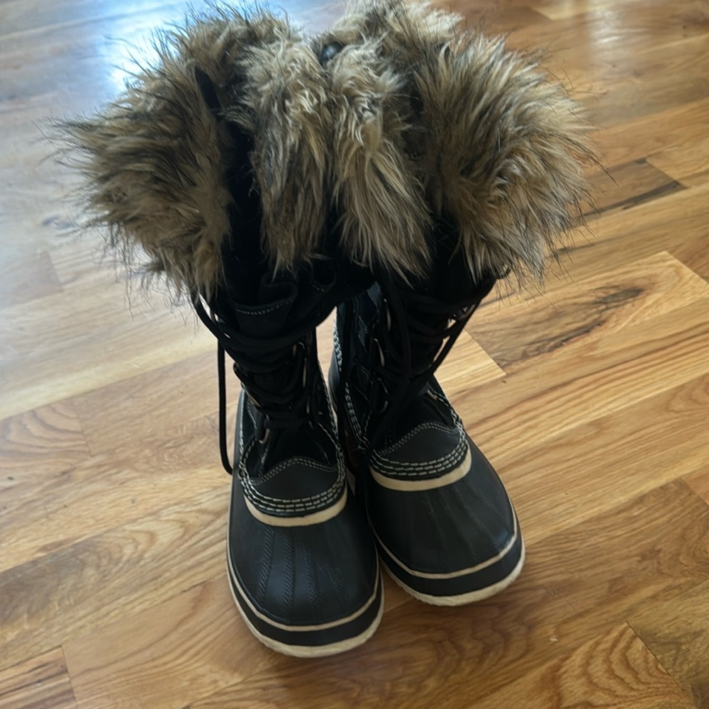 Sorel Snow Boots 7